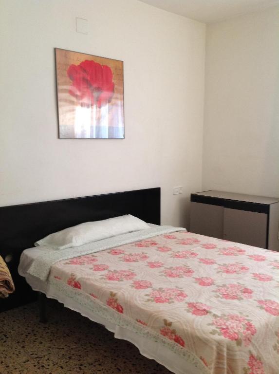 Hostel Alhambra Girona Luaran gambar